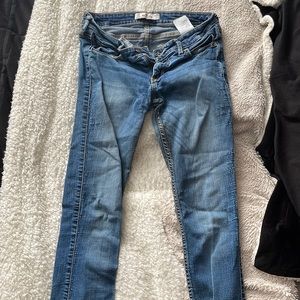 Hollister skinny jeans